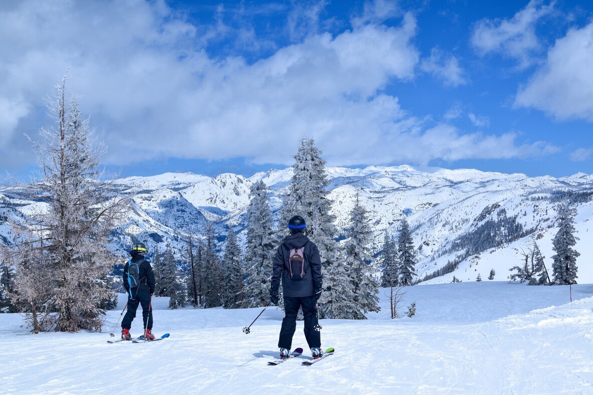 Whitefish Mountain Resort - Yeti's not thinking about golf yet